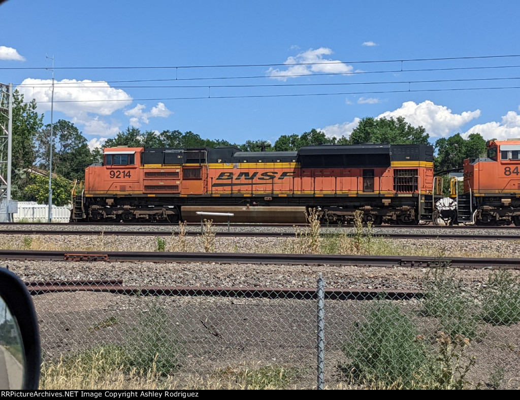 BNSF 9214